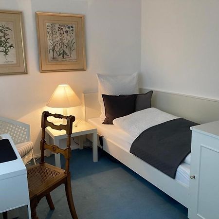 Schoenes Zimmer In Guter Lage In Aalen/Unterkochen מראה חיצוני תמונה